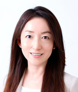 広報部長 河 はなよ